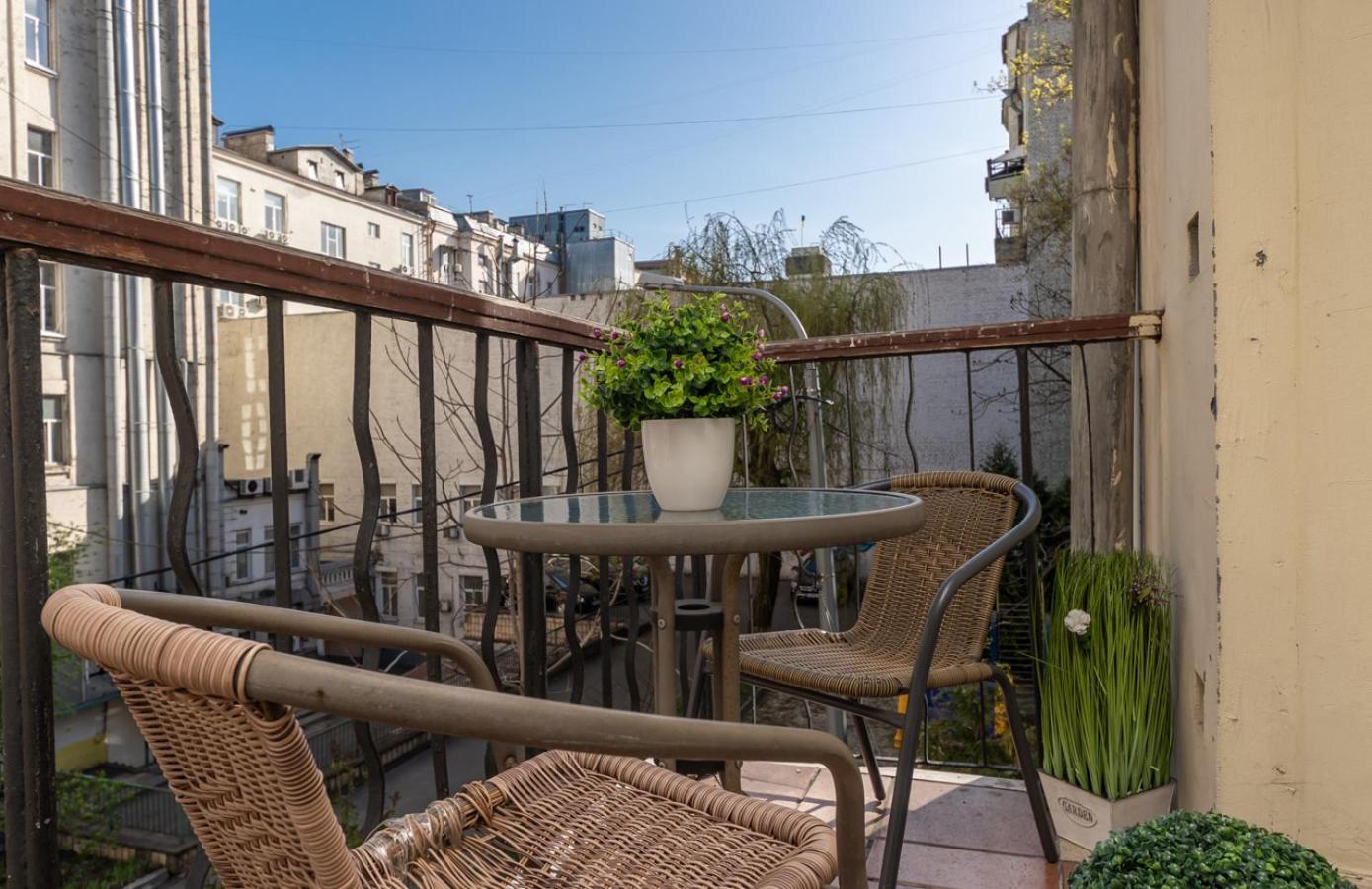 Apartment On Maidan, Khreschatyk 4 Street Киев Экстерьер фото